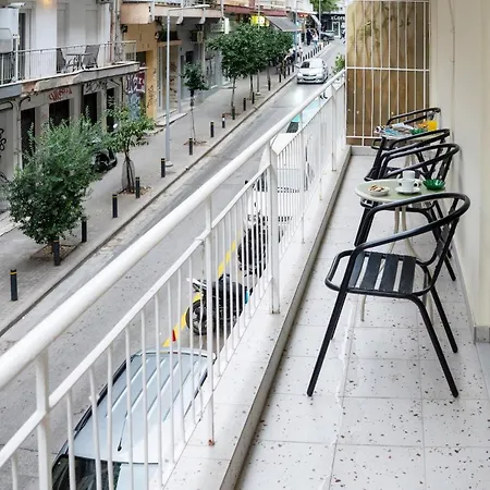 Balcony Breeze 3bd Apartamento
