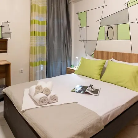 Balcony Breeze 3bd 아파트 *