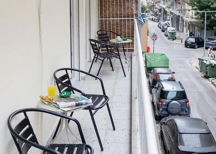 Balcony Breeze 3bd Apartamento *