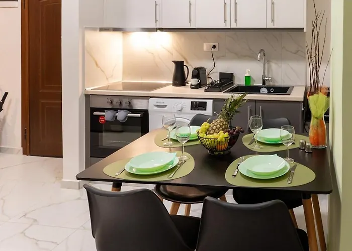 Balcony Breeze 3bd * Thessaloniki