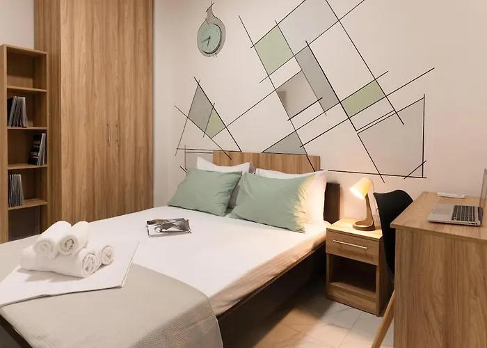Balcony Breeze 3bd Apartamento *